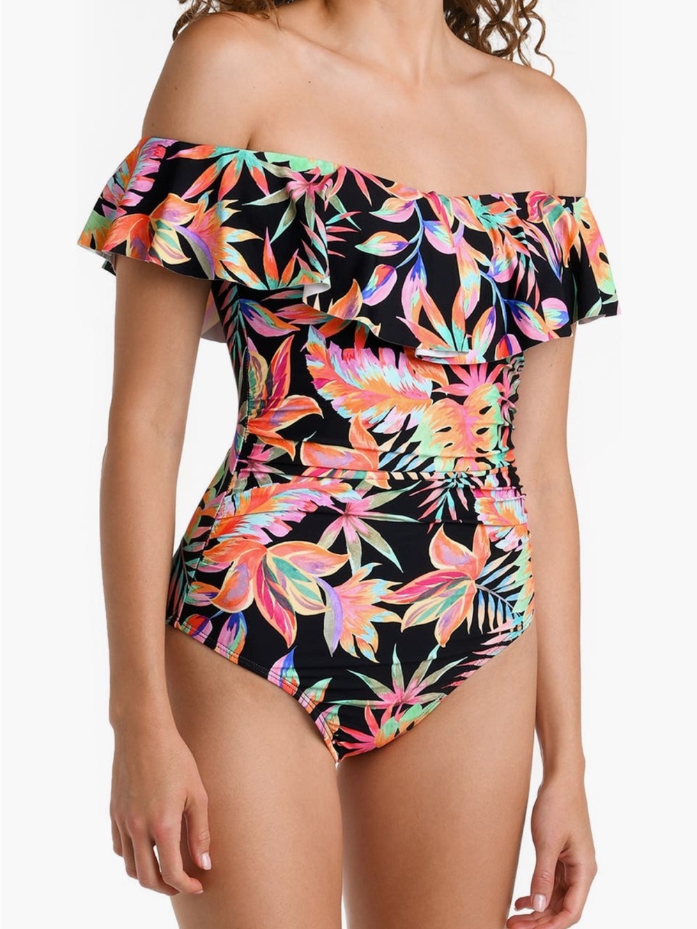 La Blanca Swimsuit size 12
Best Escape Off the Shoulder One-Piece
